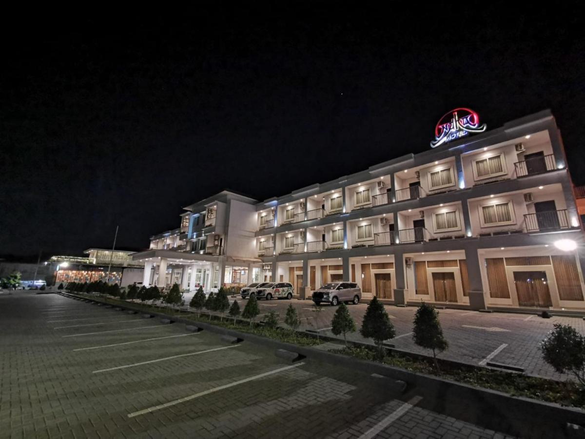 Naka Hotel Kupang Exterior foto